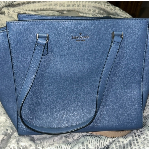 kate spade Handbags - Kate Spade Jackson Medium Tote Consell Blue